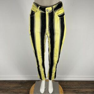 💕BDG Yellow and Black Striped Women's mom Jeans 27x30